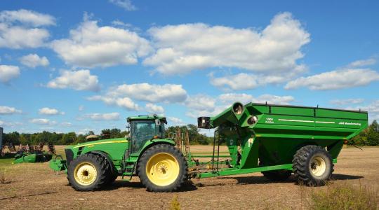 Több pénz, kevesebb korlát: változik a Széchenyi Kártya Program