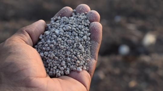 Vörös jelzés a foszfátpiacon: csökkenti a gyártást a kulcsszereplő