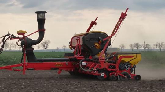 Könnyebb beállítás, gyorsabb szerviz: ilyen lett az új Väderstad Tempo
