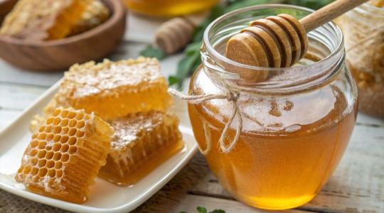 Katasztrofális év után mit hozhat 2026 a magyar mézpiacon?