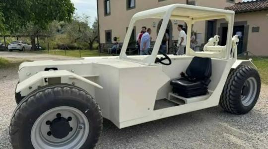 Bármilyen hihetetlen, ez egy új elektromos traktor prototípusa