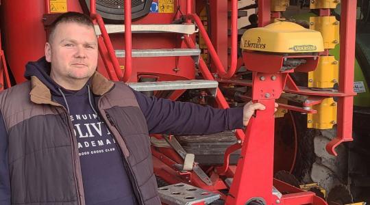 TopDown a Duna mellett: forgatás nélküli talajművelés Gerjenben