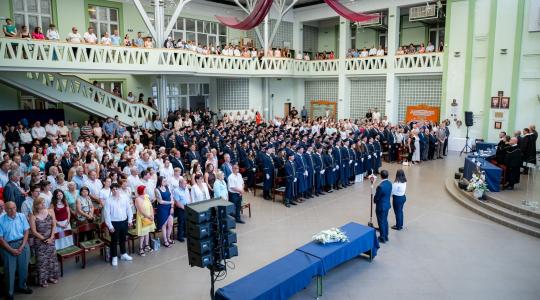 Értékes diploma: csaknem kétszázan végeztek a Széchenyi István Egyetem Mosonmagyaróvári Karán