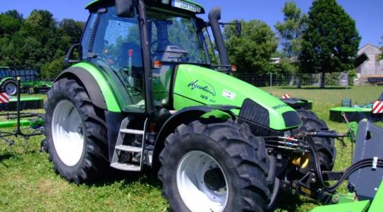 Gyűlölt újdonságból piaci legenda – Így hódította meg a világot az Agrotron +VIDEÓ