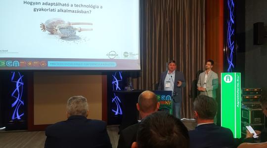 A jövő máktisztító üzeme, ahol a betanított algoritmus szabályoz