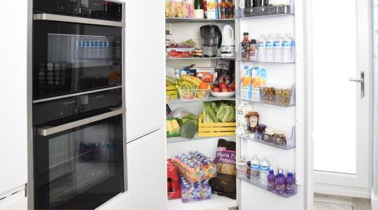 Havi több ezer forint marad a zsebedben: A FEFO-elv a kamrában is működik