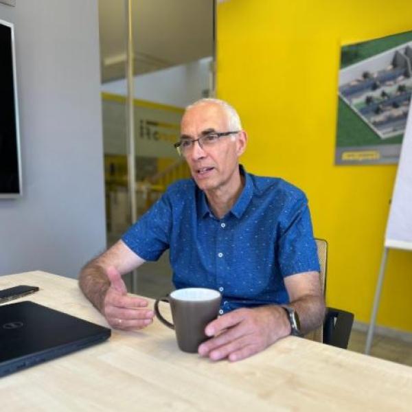 Dr. Streitmann György