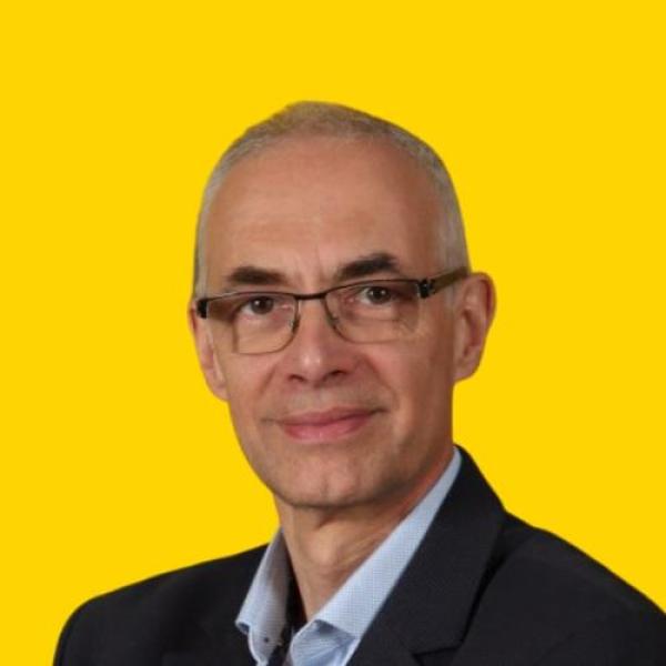 Dr. Streitmann György