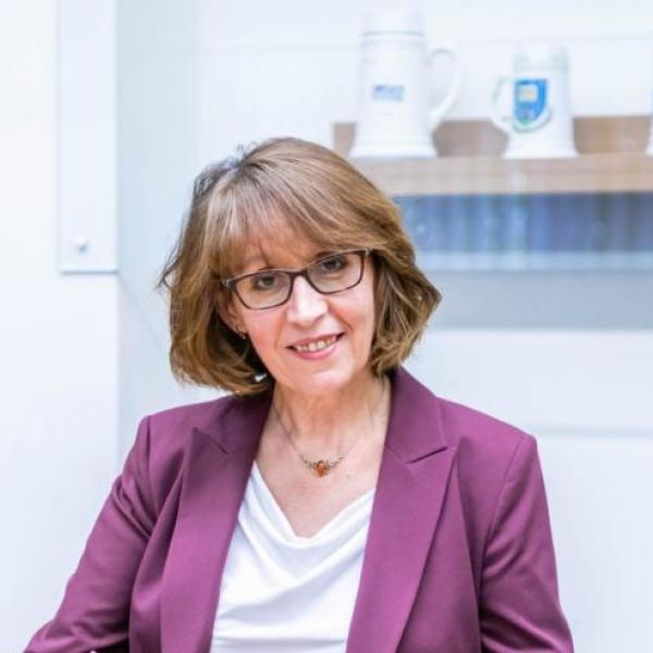 Verőné Dr. Wojtaszek Małgorzata